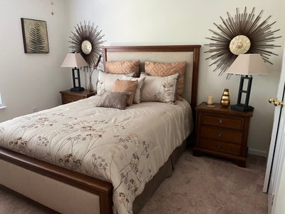 Furnished Bedroom and Bonus Room fully Equipped! Main Photo