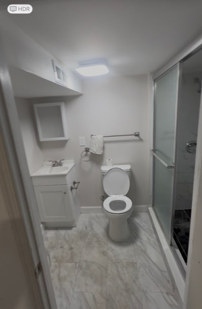 Furnished Room in Newark NJ Main Photo