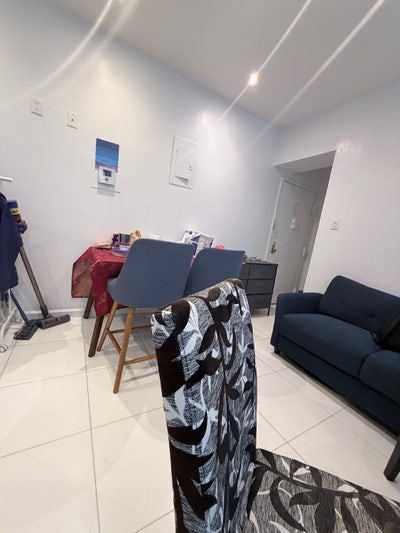 Big Room 2B/1B Female UWS  Main Photo