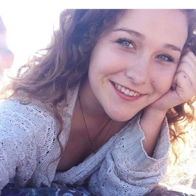 Responsible woman looking for Pasadena room Main Photo