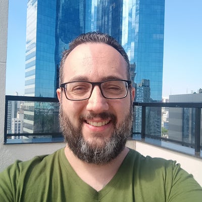 38 year old male looking for a room in LA Main Photo