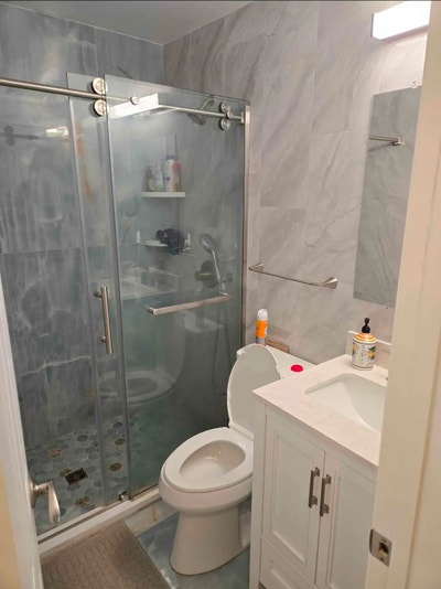 Sunny Room in Gaithersburg  Main Photo