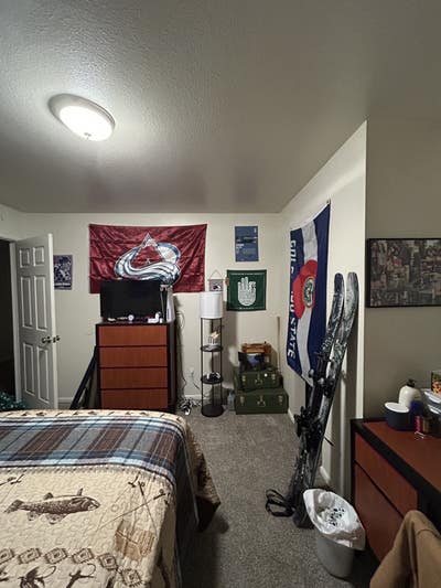 Room for rent  Main Photo