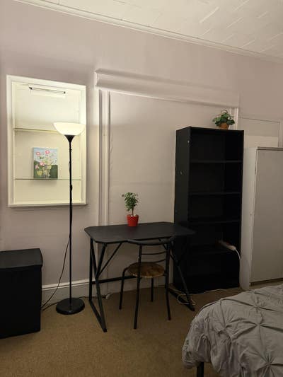 Furnished Rm incl utilities WiFi 20 mins Manhattan Main Photo