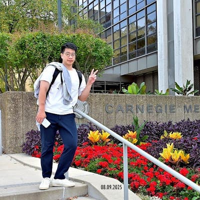 Student Male seeks a small or large room Main Photo