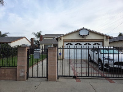 Master suite   bedroom  Main Photo