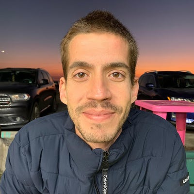 New to LA and looking for a room for May Main Photo