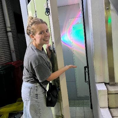 Room wanted - Irish Girl  Main Photo