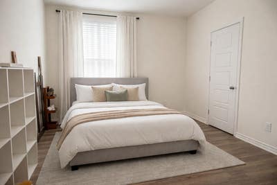 Room for rent in NW side near seaworld are Main Photo