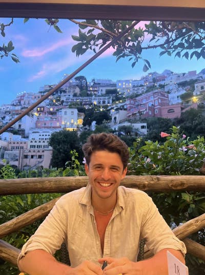 28 yr/old entrepreneur looking to move in Main Photo