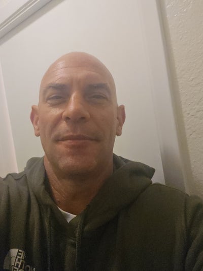 Room wanted in Martinez, CA Main Photo