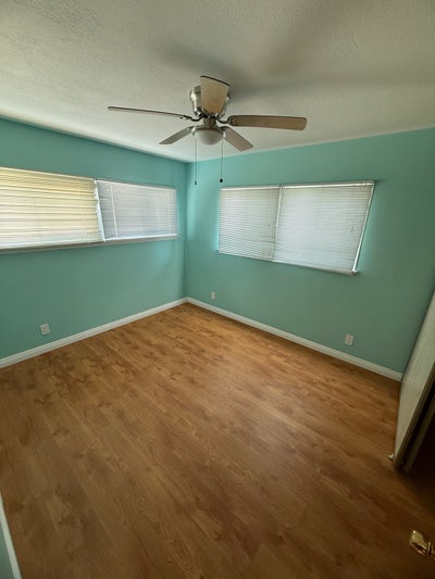 Room for Rent Main Photo