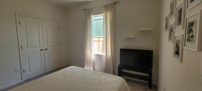 Quiet room in a quite house Main Photo