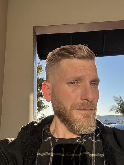 Room wanted in Oceanside, CA Main Photo