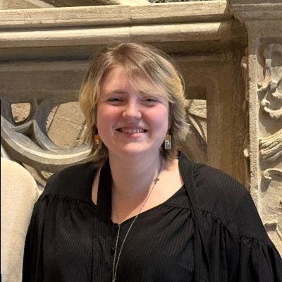 Looking for a summer apartment! Main Photo