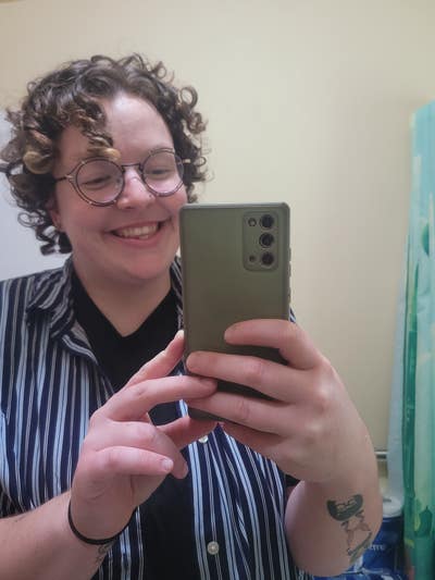 Responsible 26 year old needs Long Beach room Main Photo