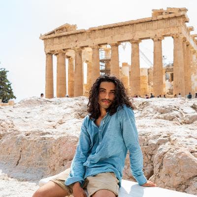 Hi, my name is Andres Camilo. I’m currently... Main Photo