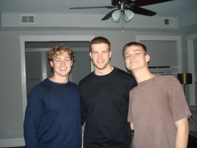 Student looking for a room in Orange for June Main Photo