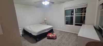 Large room in Grapevine  Main Photo