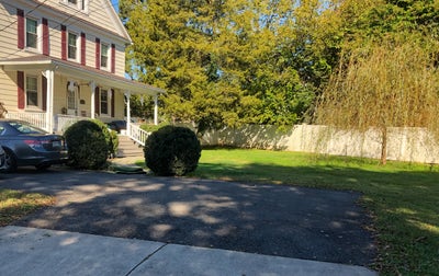 2 Rooms + Office, Shared Home – Utilities Included Main Photo