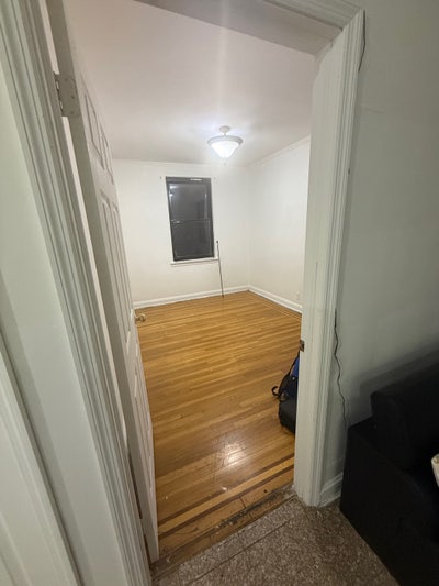 Leonardo  Main Photo