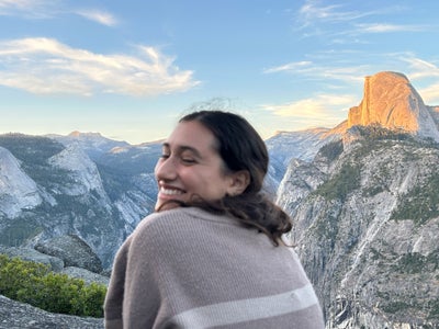 Responsible 22 year old looking for LA room Main Photo