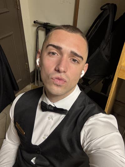 Student Male seeks a small or large room Main Photo