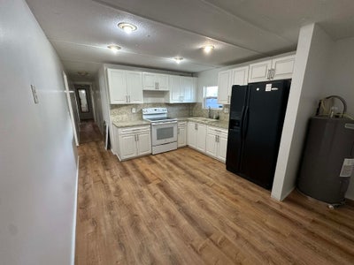 Large room for rent Main Photo