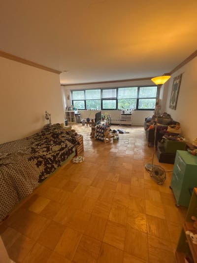 Cozy Studio with Great Closet Space Main Photo