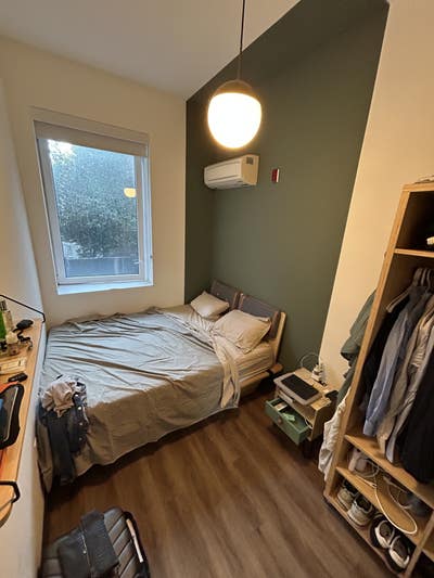Large Room to rent - Williamsburg (Bedford Av.) Main Photo