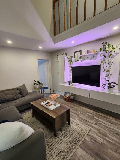 UES Modern 2BR with High Ceilings – Furnished Main Photo