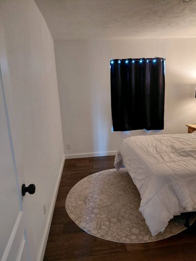 Romm Avaibale Main Photo