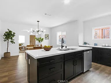 🏡 Room for Rent – $1,620/mo | West Adams / Jeffer Main Photo