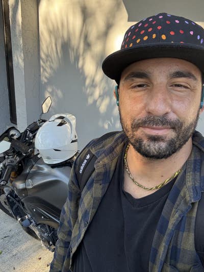 Room wanted in Miami Main Photo