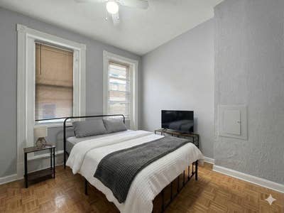 Beautifully Renovated Baltimore Home Main Photo