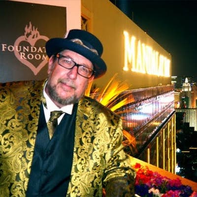 I'm here in Vegas to do business and make sur... Main Photo