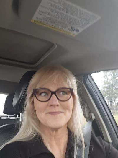 59 year old Female seeks a small or large room Main Photo