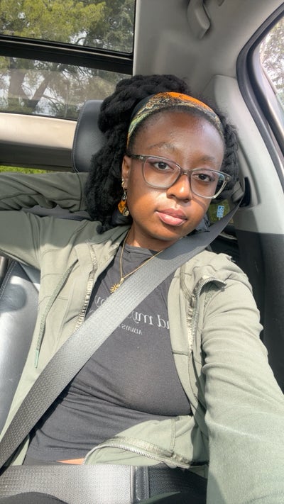 Responsible woman looking for North Hollywood room Main Photo