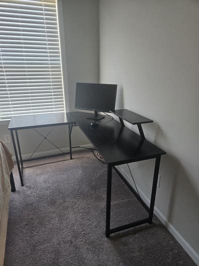 Single Furnished Room Main Photo