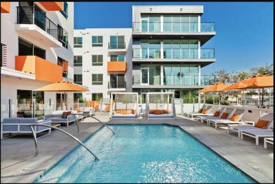 Lease Takeover 2BD Apartment in Larchmont ASAP Main Photo