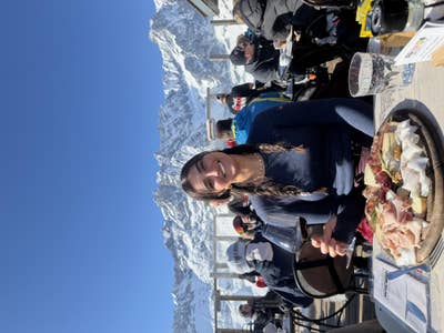 HR assistant looking for Newport Beach room Main Photo