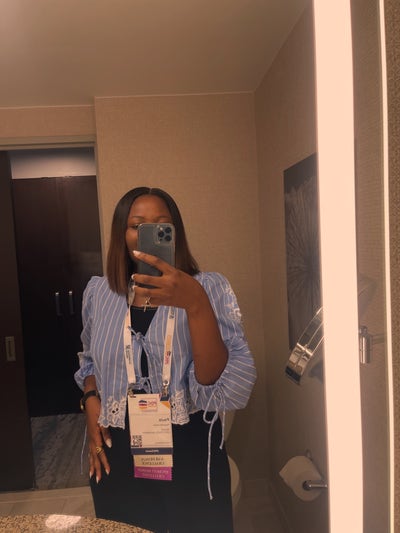 Student Female seeks a small or large room Main Photo