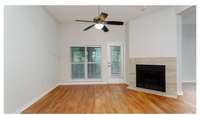 Details… Main Photo