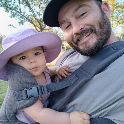 41 yr old man looking for a room Main Photo