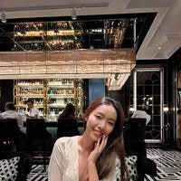 Female student looking for a room in LA now Main Photo