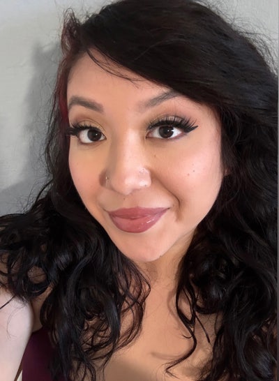 28 year old female looking for a room in LA Main Photo