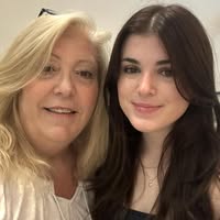 19 year old female looking for a room in LA Main Photo