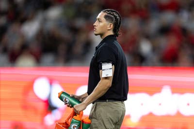 Student looking for a room in Northridge Main Photo