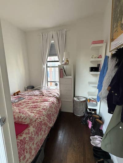 LES fully furnished room available May-Mid August  Main Photo