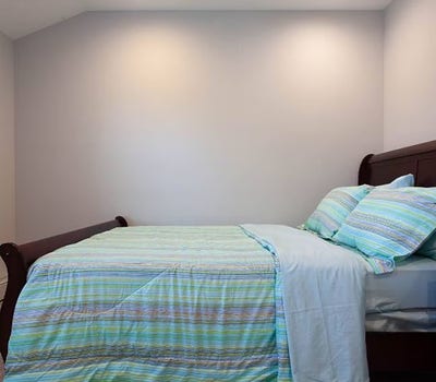 Comfortable Furnished Room – Peaceful Living – All Main Photo